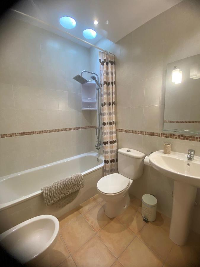 Casa Orilla! Beautiful Private Holiday Villa With Hot Tub 拉·奥利瓦 外观 照片