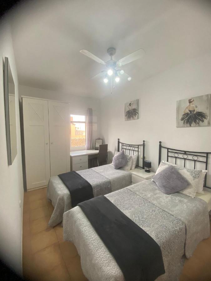 Casa Orilla! Beautiful Private Holiday Villa With Hot Tub 拉·奥利瓦 外观 照片